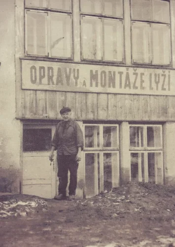 O nás